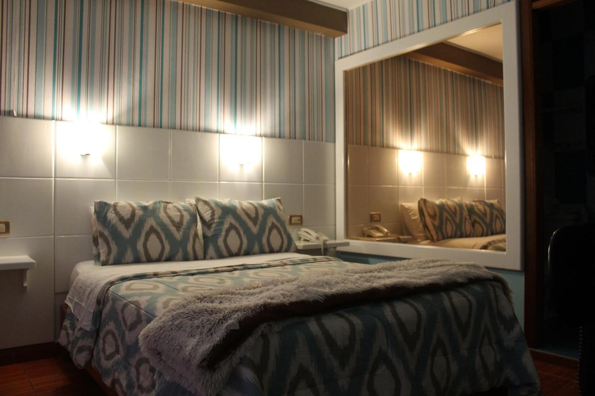 Hotel Venecia Huánuco Chambre photo